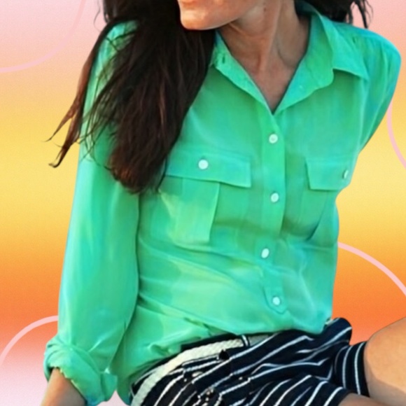 J. Crew ‘Blythe’ 100% Silk Button-Down Shirt w/ Breast Pockets in Seafoam Green - Picture 2 of 16